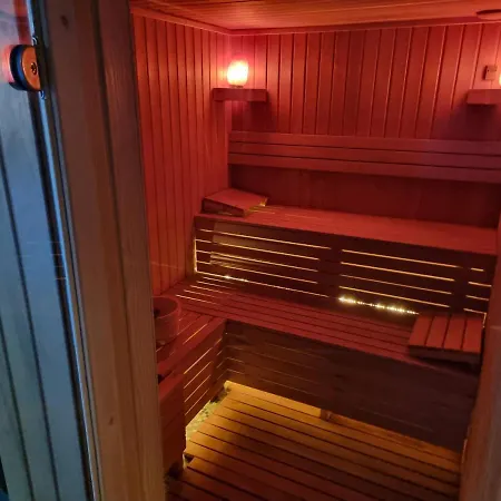 Casa de hóspedes Club Satelit 4*