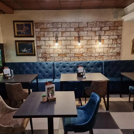 Club Satelit * Zlatibor