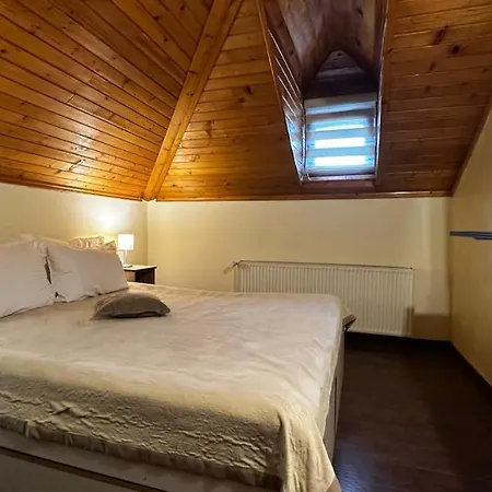 Club Satelit Casa de hóspedes 4*