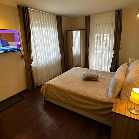 Club Satelit * Zlatibor